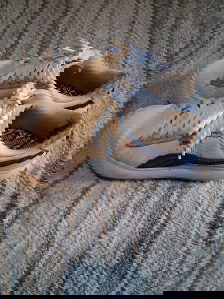 puma παπούτσια