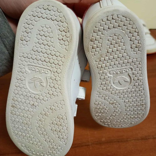 Adidas Stan Smith kids shoes like new, size 24