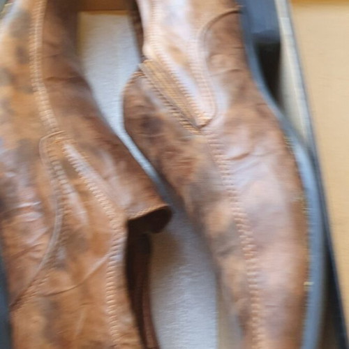 Men's moccasins size 42 like new, brown