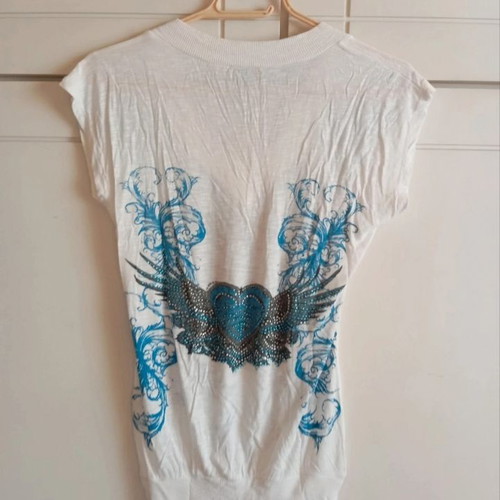 White top with blue and transparent rhinestone print, like new, size M