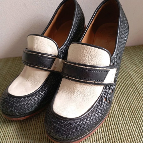 See by Chloe leather shoes used, size 38, black and white