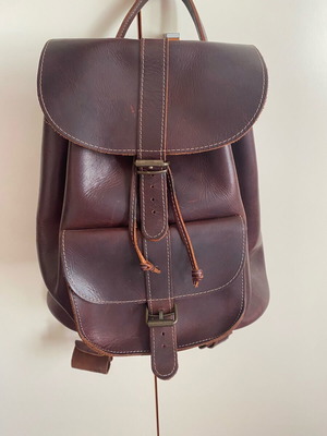 Δερμάτινη τσάντα πλάτης μεταχειρισμένη, μπορντοκαφέ