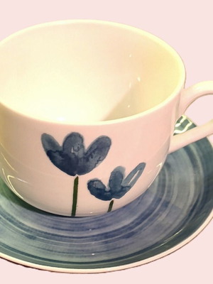 Coffee cups set of 2 ceramic new with flower design