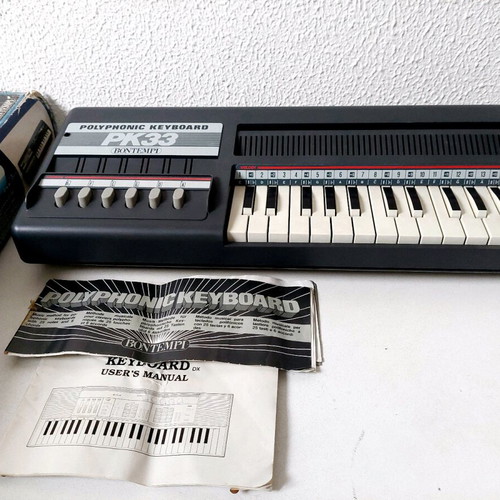 Bontempi PK33 Polyphonic Keyboard vintage, like new
