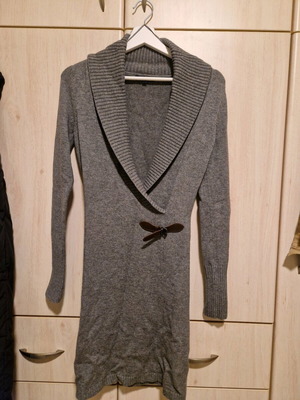 Tommy Hilfiger long-sleeve dress like new, XS, grey wool with belt detail