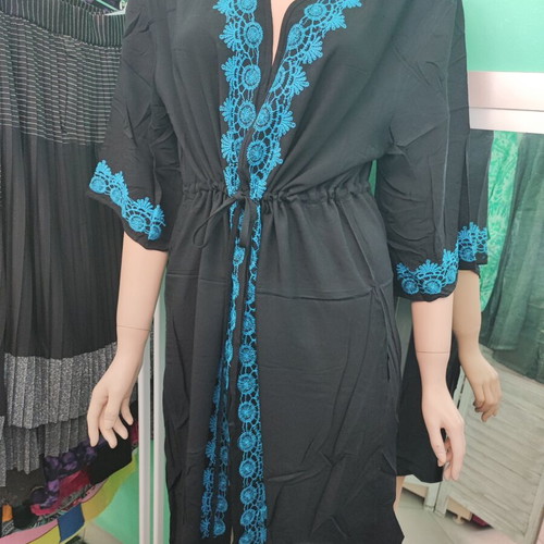 Kimono jacket one size, new, black with electric blue embroidery