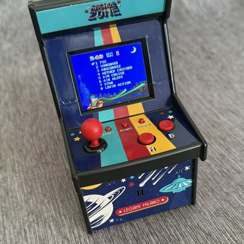 Mini arcade machine Legami Milano used with 240 mini games