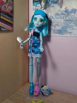 Κούκλα Frankie Stein Monster High Buried Secrets Wave 1 σαν καινούργιο
