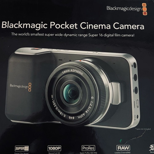 Blackmagic Pocket Cinema Camera σαν καινούργιο με φακό Panasonic Lumix 14-42mm, τρίποδο, κάρτα μνήμης και μπαταρίες
