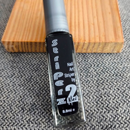 2MAD Nail Art Polish Black 8 ml new