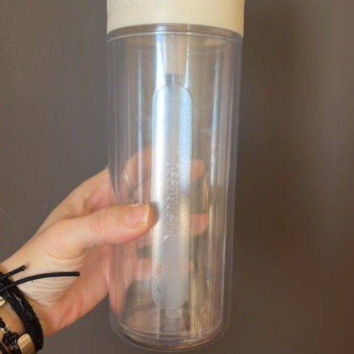 Nespresso Nomad Travel Mug like new with extra straw