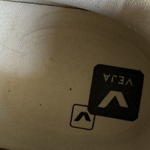 Veja Leather Sneakers White Green EU 41 Like New