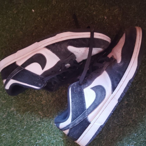 Nike Dunk Low Panda sneakers, size 45.5, black and white