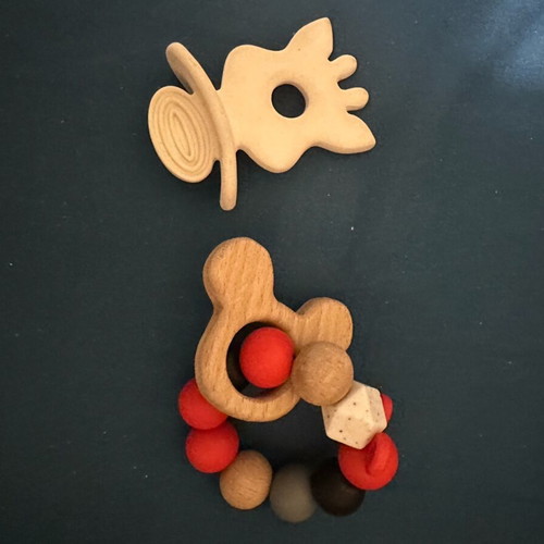 Teethers and pacifier case used, set of 5 pieces