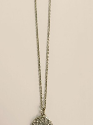 Dreamcatcher necklace stainless steel like new, silver color