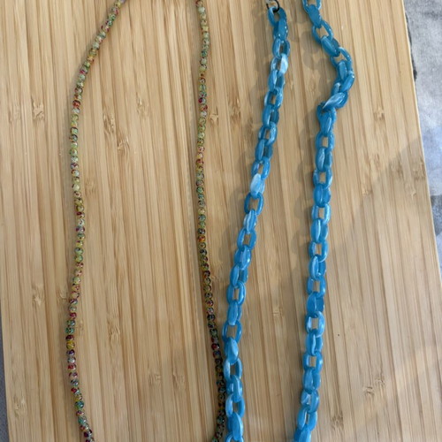 Two eyeglass support straps like new, modern style