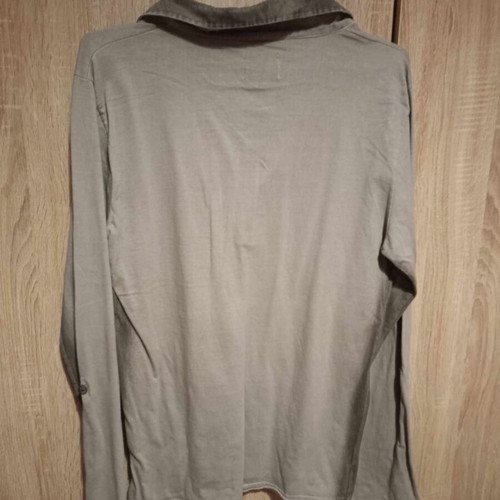 Men's shirt with collar used, gray, size L