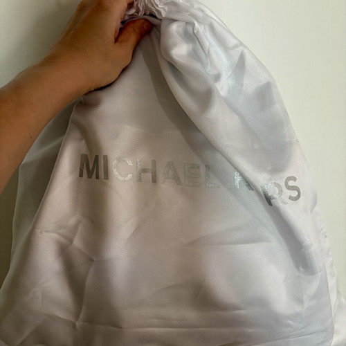 Michael Kors crossbody bag like new, orange leather, spacious