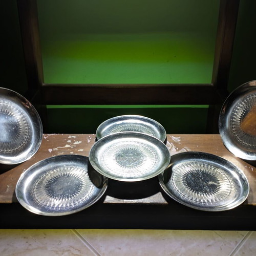 Set of stainless steel coasters like new, 6 pieces