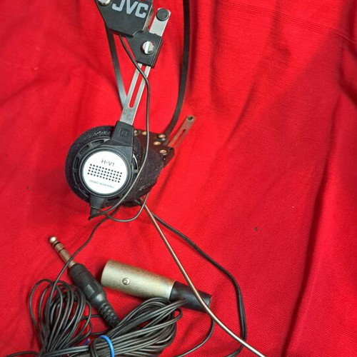 JVC H-V1 Vintage headphones used with microphone wired