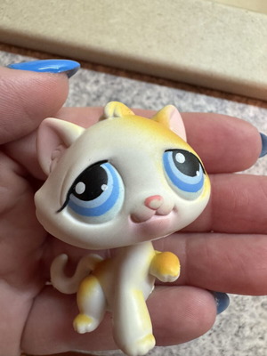 Littlest Pet Shop #52 γατάκι φιγούρα Hasbro μεταχειρισμένη