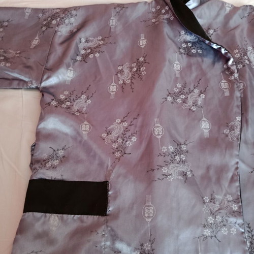 Collectible satin double-sided kimono like new