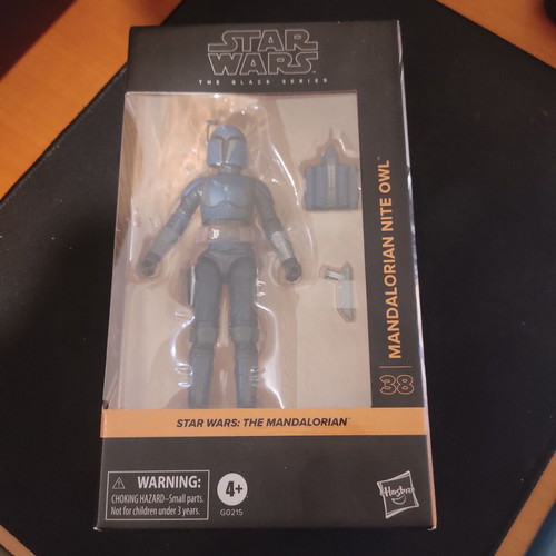 Star Wars Black Series Mandalorian Night Owl new