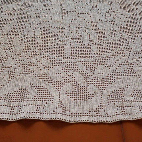 Handmade knitted beige motif new, 54×72.5 cm