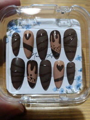 Press On Nail's χειροποίητα, καινούργια με λίμα, pusher, buffer και αυτοκόλλητα