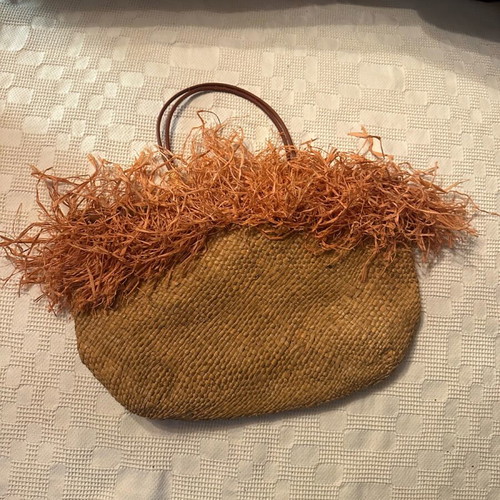 Women’s handheld handbag used brown
