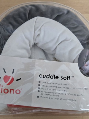 Diono Cuddle Soft 2 in 1 Neck Support Pillow for Newborn like new