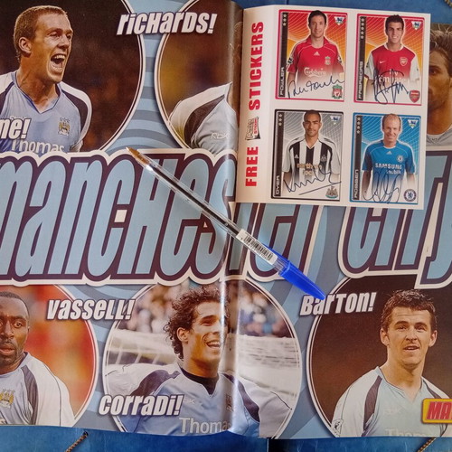 Match Football Magazine Issue 26 1/1/2007 like new, Manchester City poster