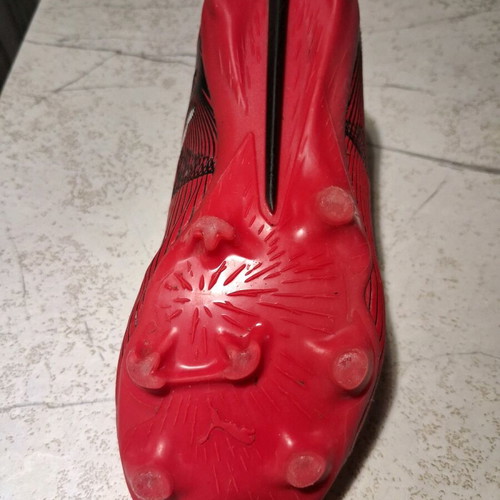 Puma Ultra 6 Christian Pulisic FG/AG Academy football shoes like new, size 35, red