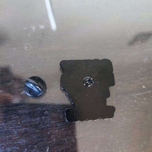 Emblem Pin Sorry I'm Late I Didn't Want to Come like new