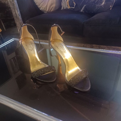 Ted Baker shoes like new, size 38