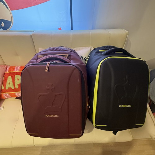 Padel Black Crown backpacks like new, set of 2