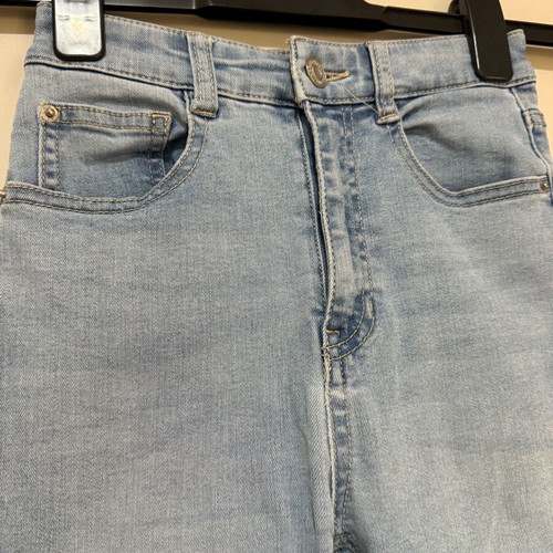 Jean pants Pull & Bear like new, slim fit blue with knee rips