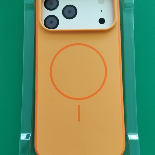 iPhone 17 Pro magsafe case orange like new