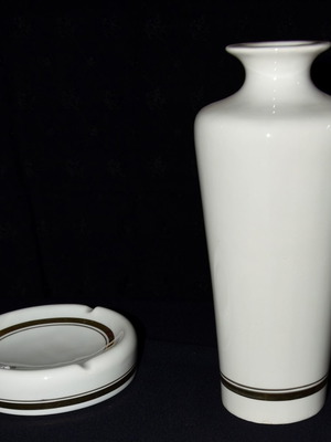 Vintage κεραμικό βάζο και σταχτοδοχείο μεταχειρισμένα