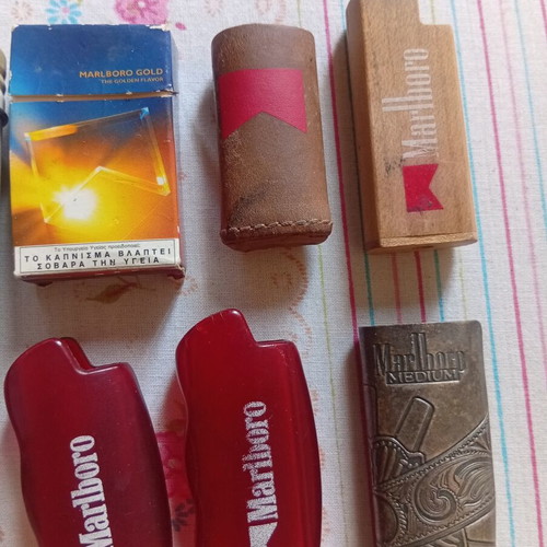 Marlboro authentic advertising collectibles used, complete set of 23 items
