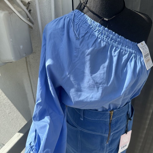Oysho blouse new, size M, blue