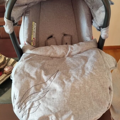 Cangaroo car seat like new for baby 0-13 kg unisex