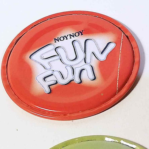 Nounou Fun Fun set of 16 metal tags dinosaur theme used