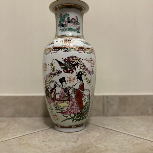 Chinese vase antique from the 1980s new