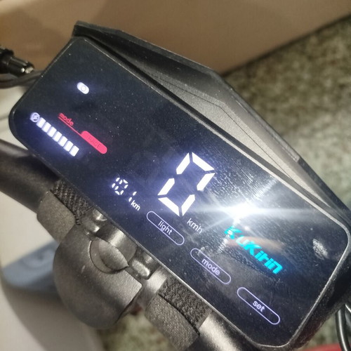 Kukirin G2 2025 electric scooter like new