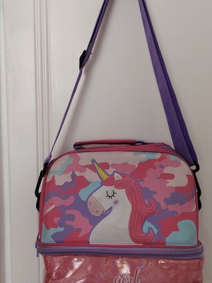 Insulated lunch bag unicorn like new, two compartments