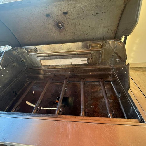 Mr Grill Me barbecue refurbished with hood and rotisserie