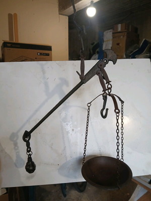 Μίνι καμπάνος μεταχειρισμένος, 1 κιλό, με μπρούτζινα και σιδερένια στοιχεία