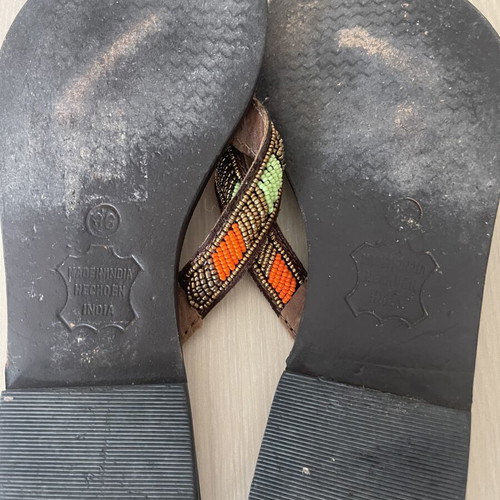 Slippers used size 36 beige