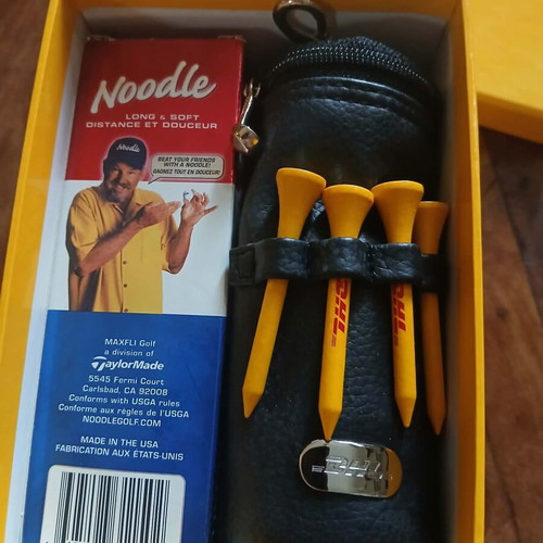 DHL golf souvenir set new in box
